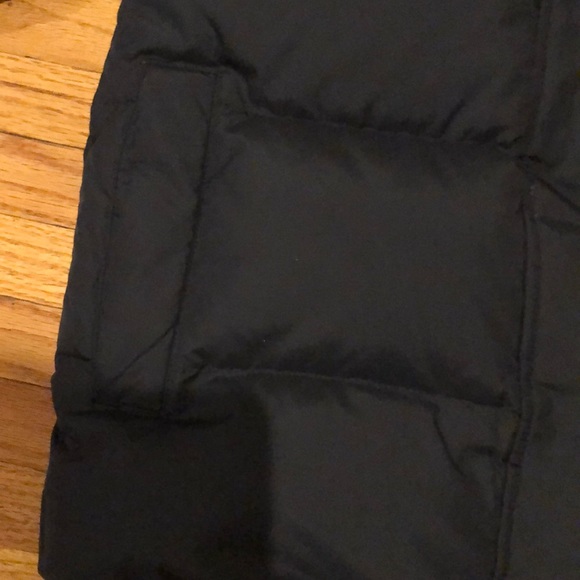 J CREW Girls Puffer Jacket - Picture 4 of 7